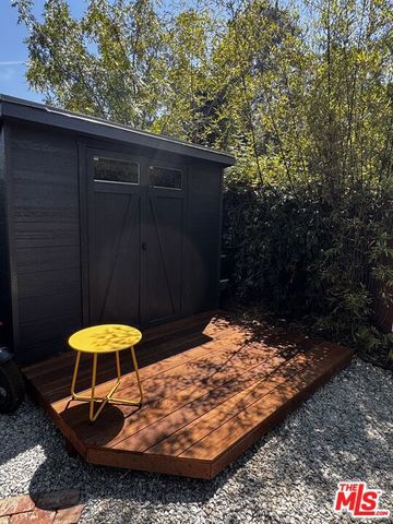 2449 Riverside Place, Los Angeles, CA 90039