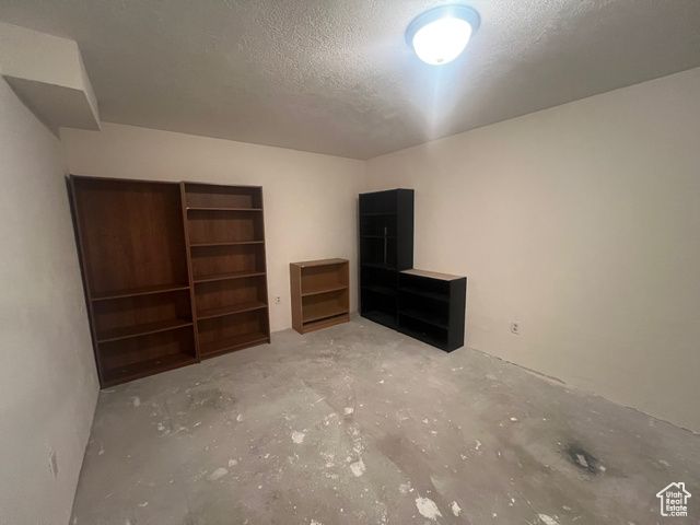 819 CASTLE GATE CIR, Helper, UT 84526