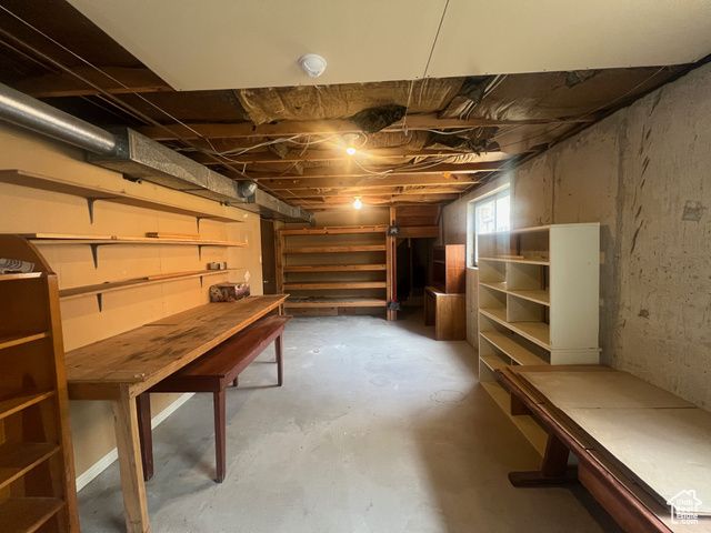 819 CASTLE GATE CIR, Helper, UT 84526