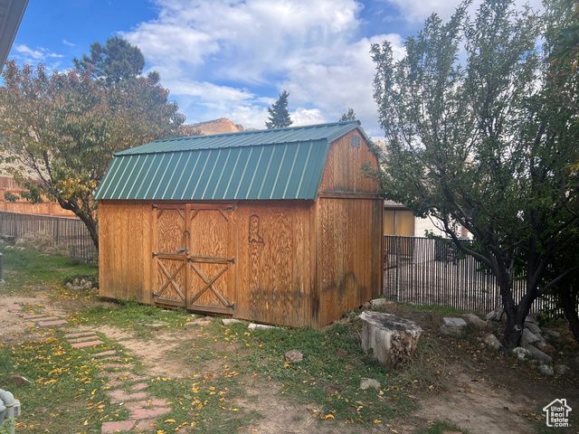 819 CASTLE GATE CIR, Helper, UT 84526