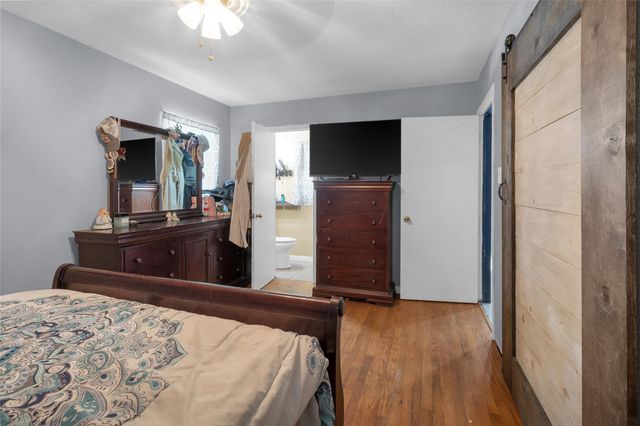 617 Catalpa Street, Angleton, TX 77515