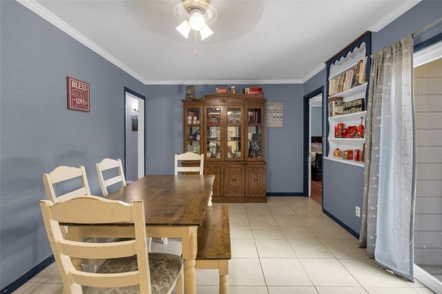 617 Catalpa Street, Angleton, TX 77515