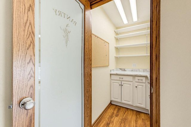 W220N11412 Amy Belle ROAD, Germantown, WI 53022