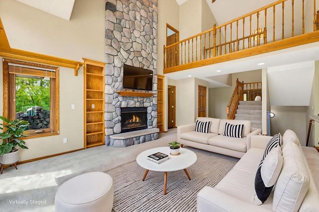 W220N11412 Amy Belle ROAD, Germantown, WI 53022
