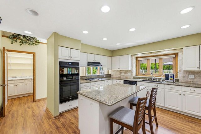 W220N11412 Amy Belle ROAD, Germantown, WI 53022