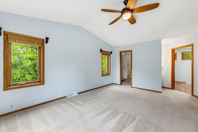W220N11412 Amy Belle ROAD, Germantown, WI 53022