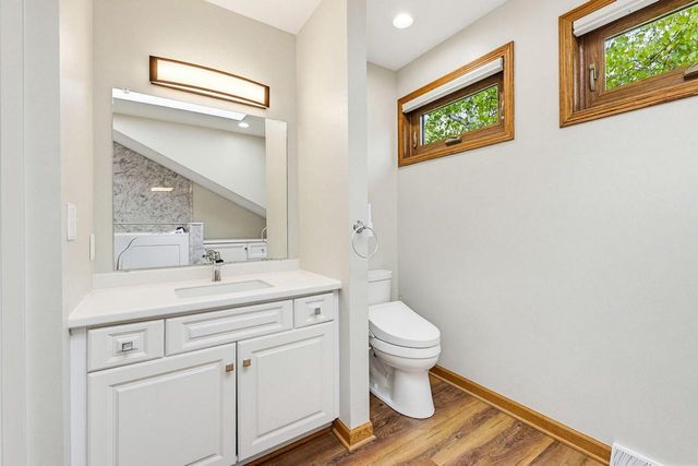 W220N11412 Amy Belle ROAD, Germantown, WI 53022