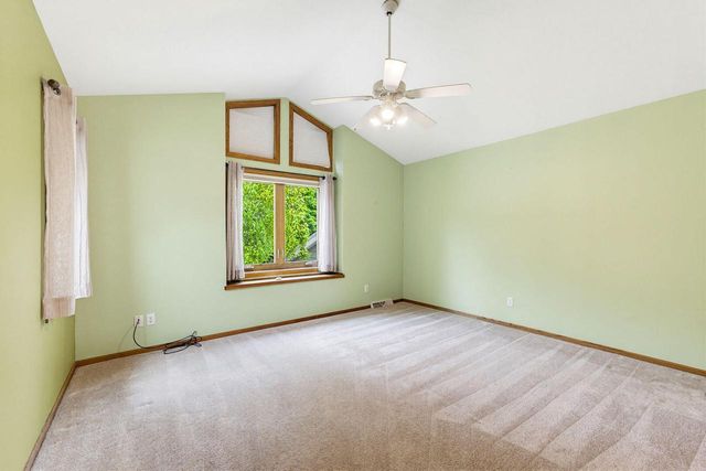 W220N11412 Amy Belle ROAD, Germantown, WI 53022
