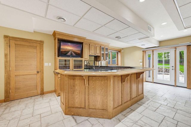W220N11412 Amy Belle ROAD, Germantown, WI 53022