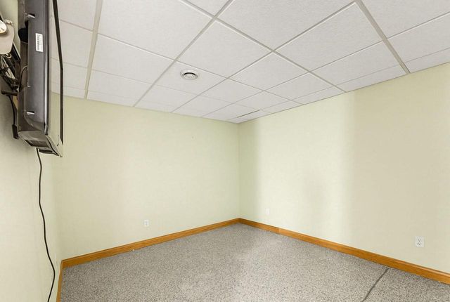 W220N11412 Amy Belle ROAD, Germantown, WI 53022