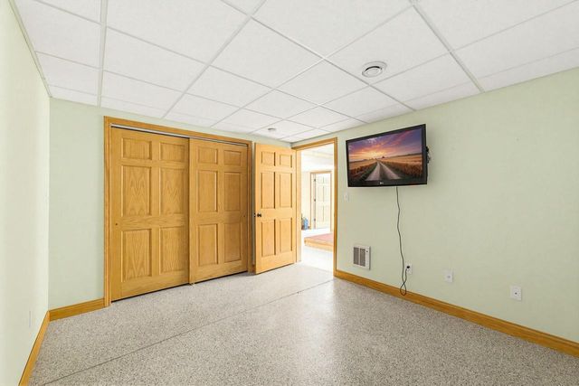 W220N11412 Amy Belle ROAD, Germantown, WI 53022
