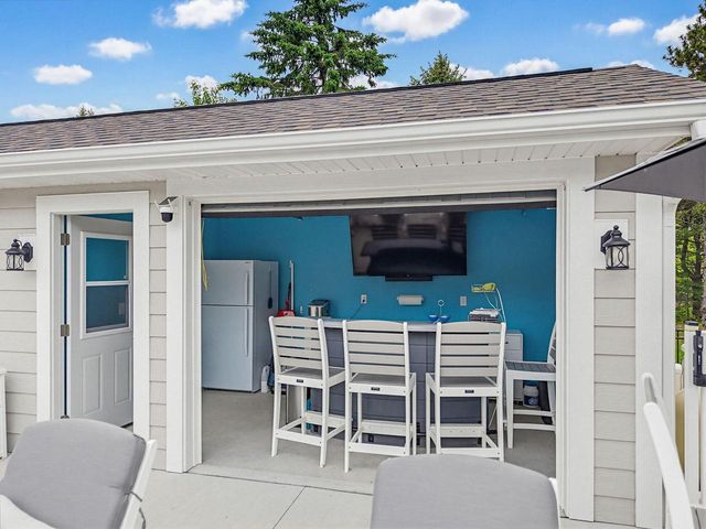 W220N11412 Amy Belle ROAD, Germantown, WI 53022