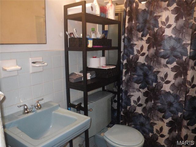 11276-11278 Liana Lane, St Ann, MO 63074