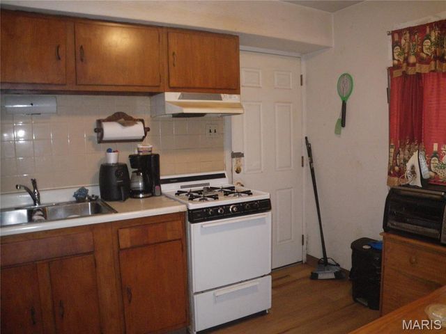 11276-11278 Liana Lane, St Ann, MO 63074