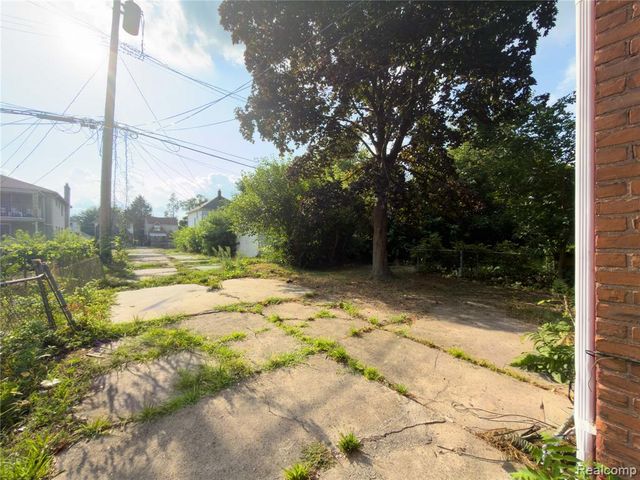 16247 N Princeton Street, Detroit, MI 48221