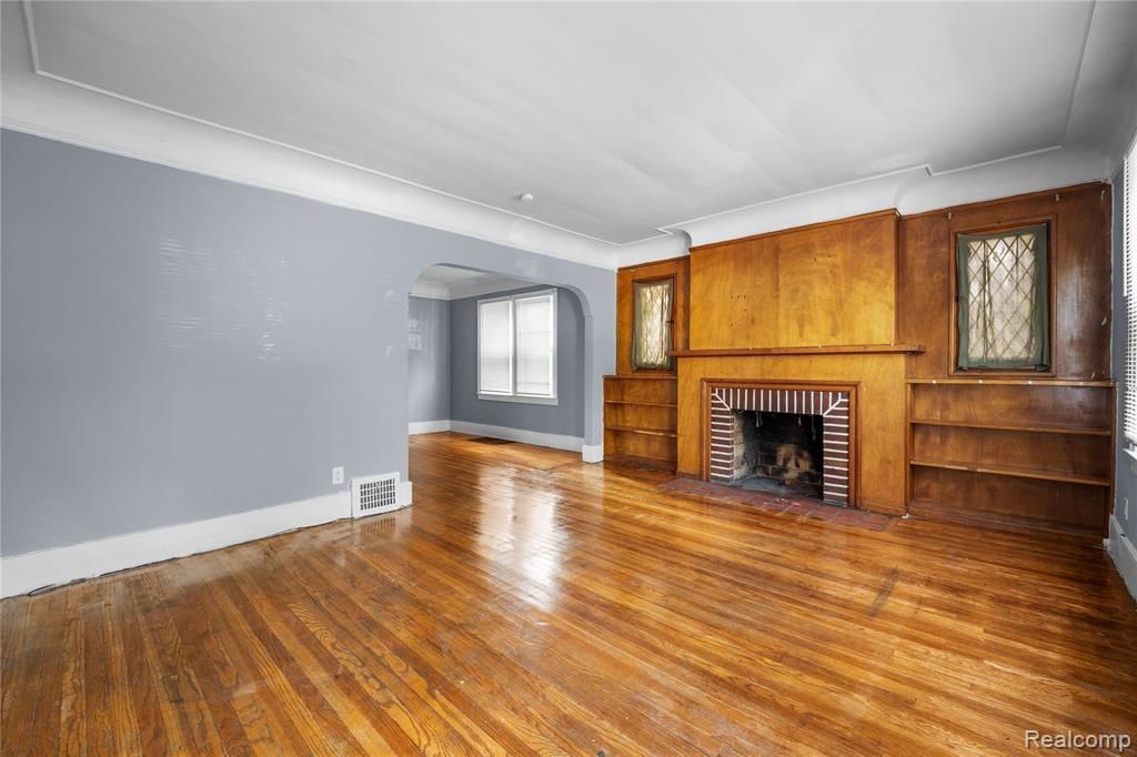 16247 N Princeton Street, Detroit, MI 48221