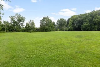8N Cheviot Drive, Bartlett, IL 60103