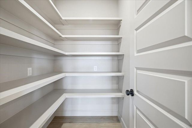 1115 N 6th Street, Wolfforth, TX 79382