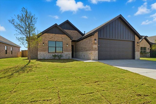 1115 N 6th Street, Wolfforth, TX 79382