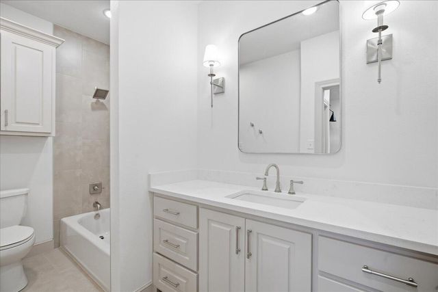 1115 N 6th Street, Wolfforth, TX 79382