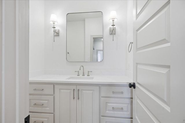 1115 N 6th Street, Wolfforth, TX 79382