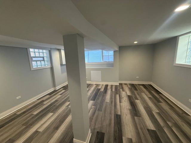 1234 W 97th Place, Chicago, IL 60643