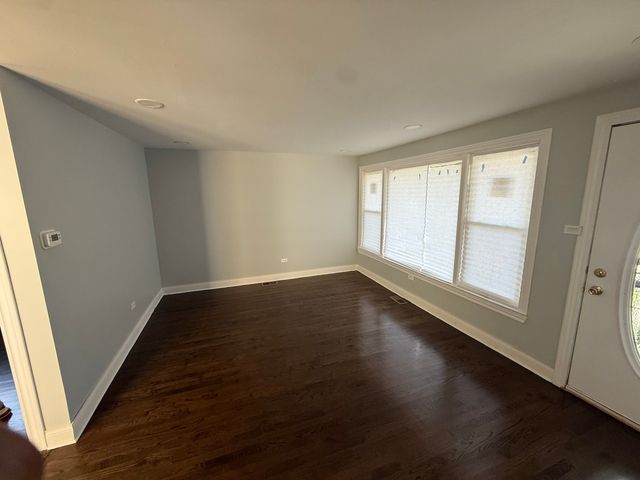 1234 W 97th Place, Chicago, IL 60643