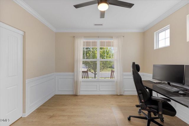 819 Lake Artesia Lane, Fuquay Varina, NC 27526