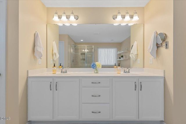 819 Lake Artesia Lane, Fuquay Varina, NC 27526
