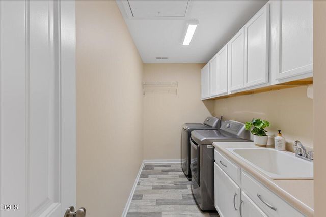 819 Lake Artesia Lane, Fuquay Varina, NC 27526