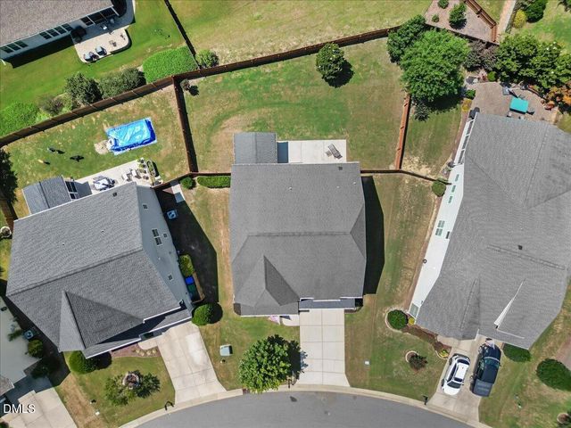 819 Lake Artesia Lane, Fuquay Varina, NC 27526