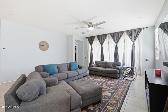 18575 W PUEBLO Avenue, Goodyear, AZ 85338