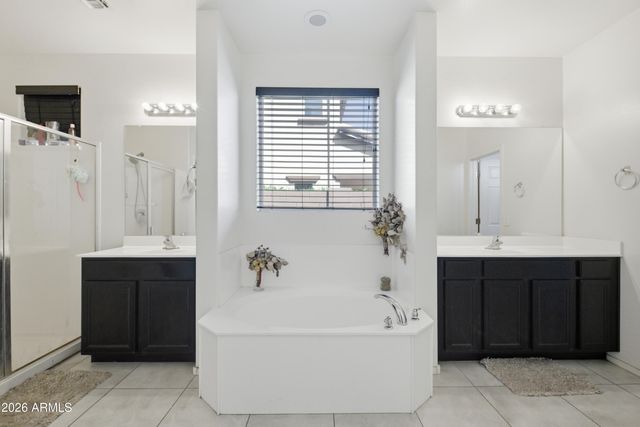 18575 W PUEBLO Avenue, Goodyear, AZ 85338