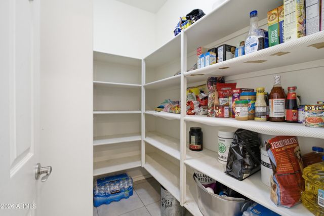 18575 W PUEBLO Avenue, Goodyear, AZ 85338