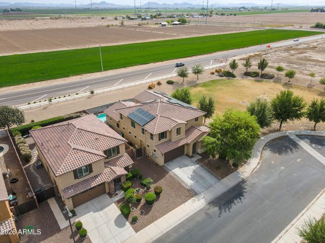 18575 W PUEBLO Avenue, Goodyear, AZ 85338