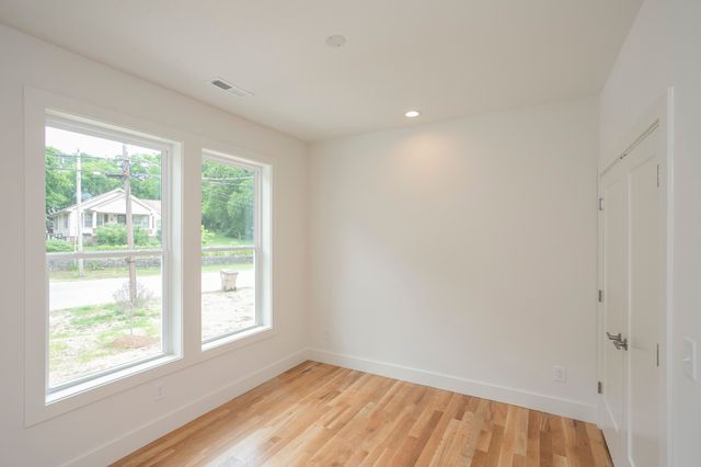 230 Lanier Dr main, Madison, TN 37115