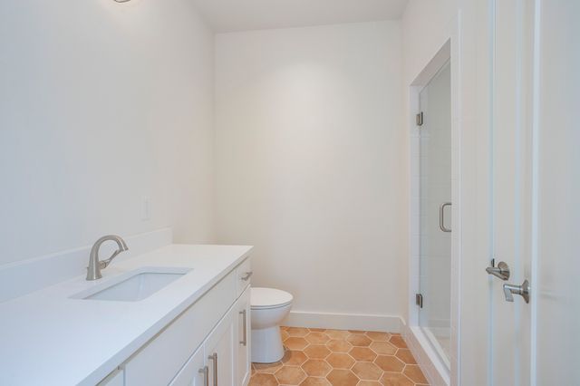 230 Lanier Dr main, Madison, TN 37115