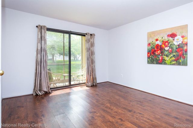 29820 Indian Trail, Farmington Hills, MI 48331