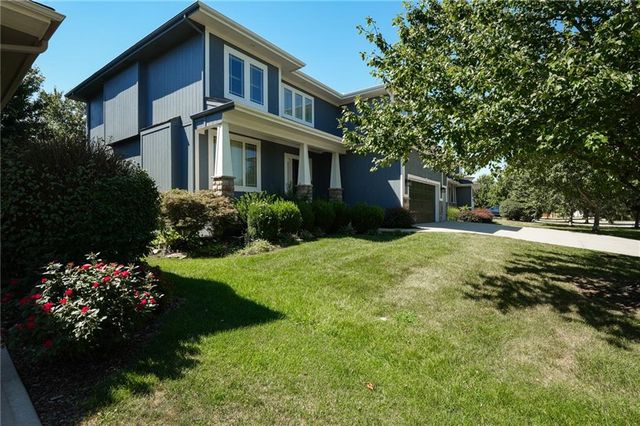 16315 W 171st Street, Olathe, KS 66062