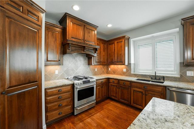 16315 W 171st Street, Olathe, KS 66062