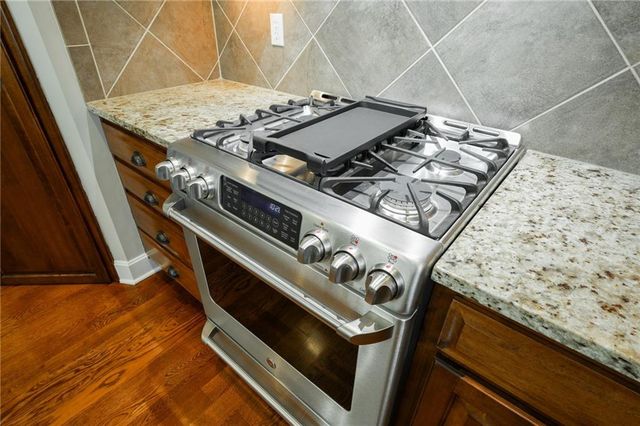 16315 W 171st Street, Olathe, KS 66062