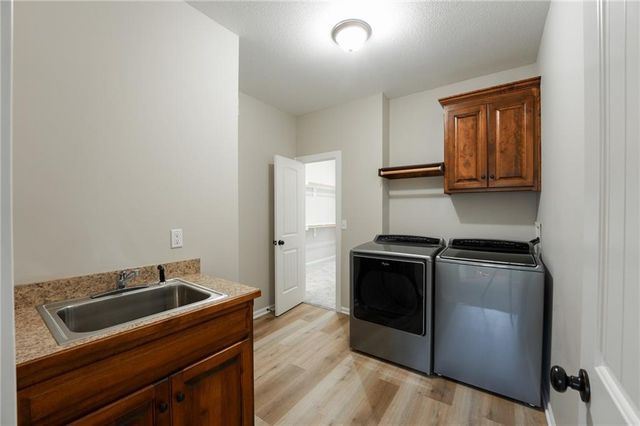 16315 W 171st Street, Olathe, KS 66062