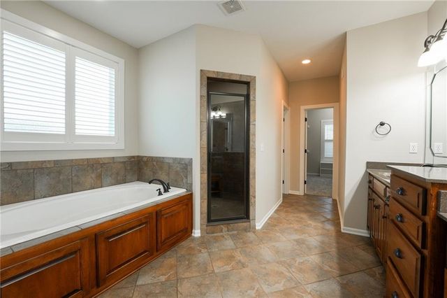 16315 W 171st Street, Olathe, KS 66062