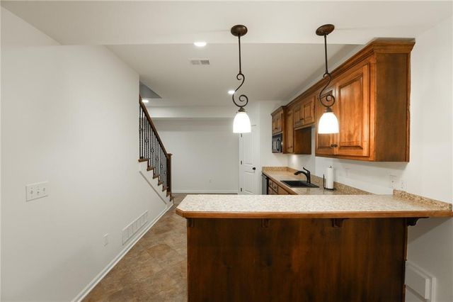16315 W 171st Street, Olathe, KS 66062