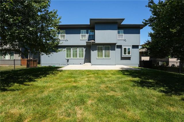 16315 W 171st Street, Olathe, KS 66062