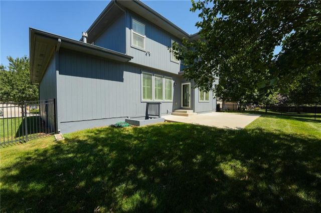 16315 W 171st Street, Olathe, KS 66062