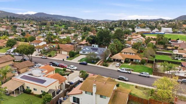 678 Douglas Avenue, San Marcos, CA 92069