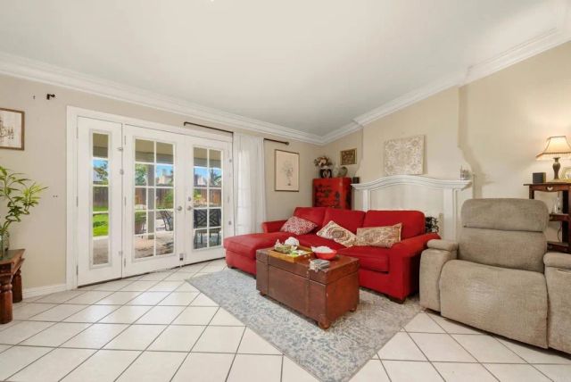 678 Douglas Avenue, San Marcos, CA 92069