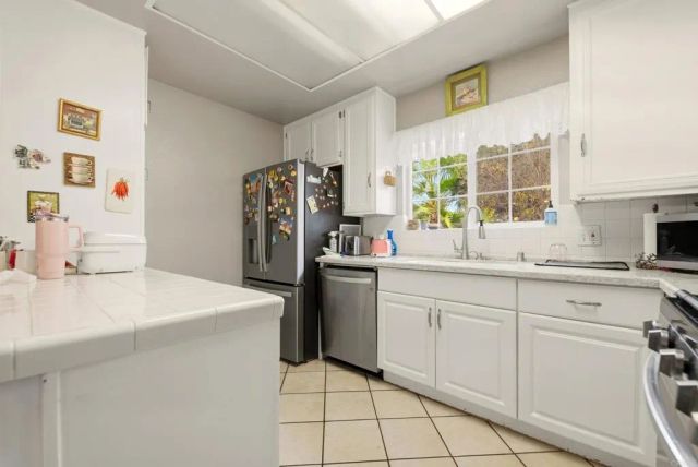 678 Douglas Avenue, San Marcos, CA 92069