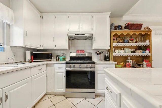 678 Douglas Avenue, San Marcos, CA 92069